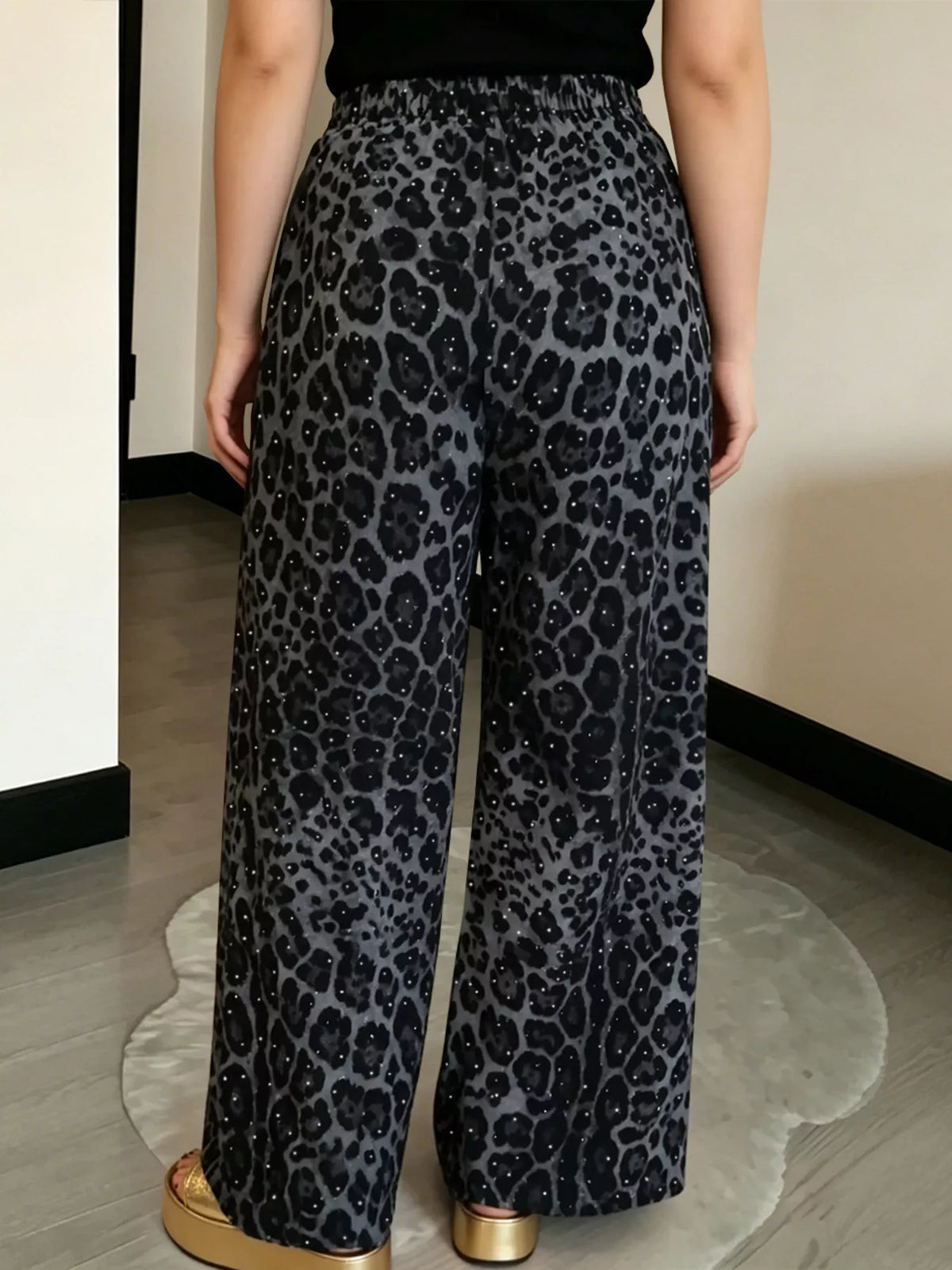 Drawstring Wide-Leg Pants