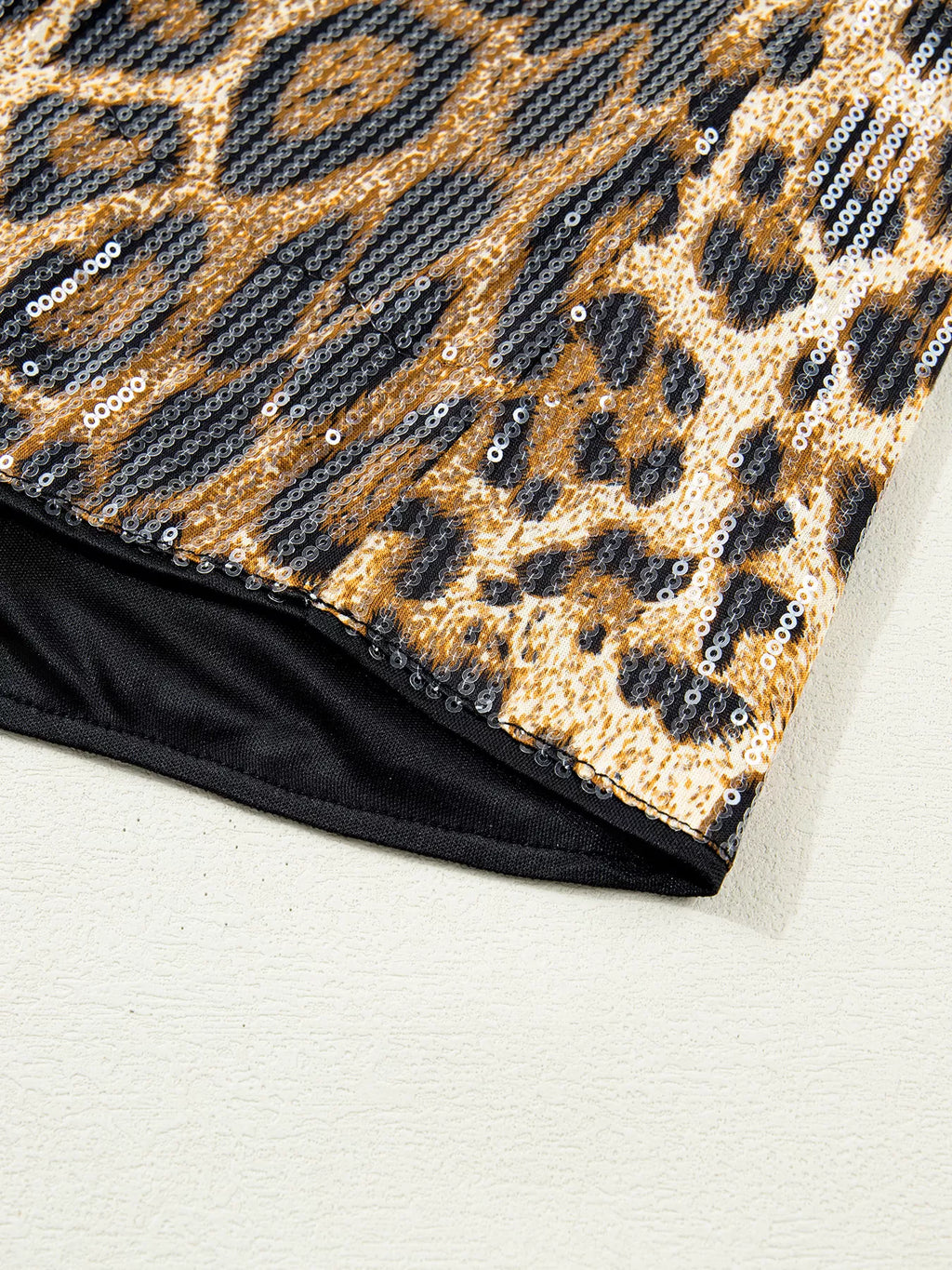 Sequin Leopard Pattern Short Sleeve Top