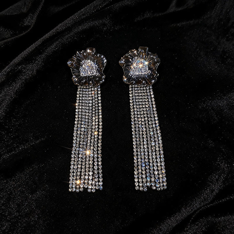 Women Heavy Craft Rhinestone Flower Tassel Dangle Stud Earrings,Luxury Statement Earrings For Banquet Party Occasion,Unique Trendy Light Luxury Fashion Jewelry