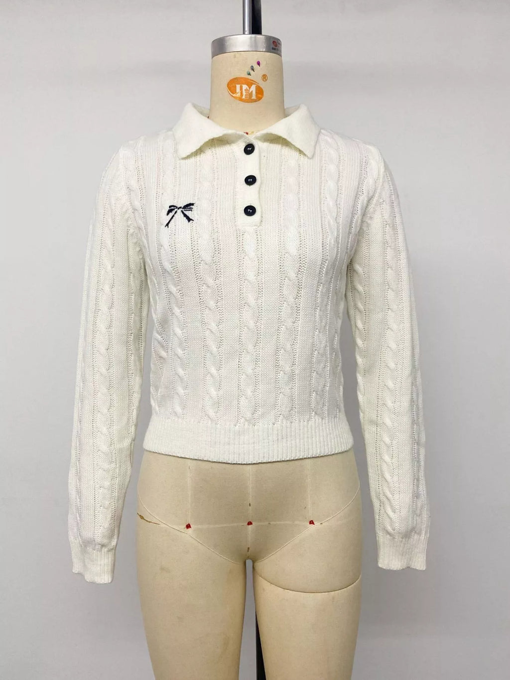Cable Knit Long Sleeve Sweater