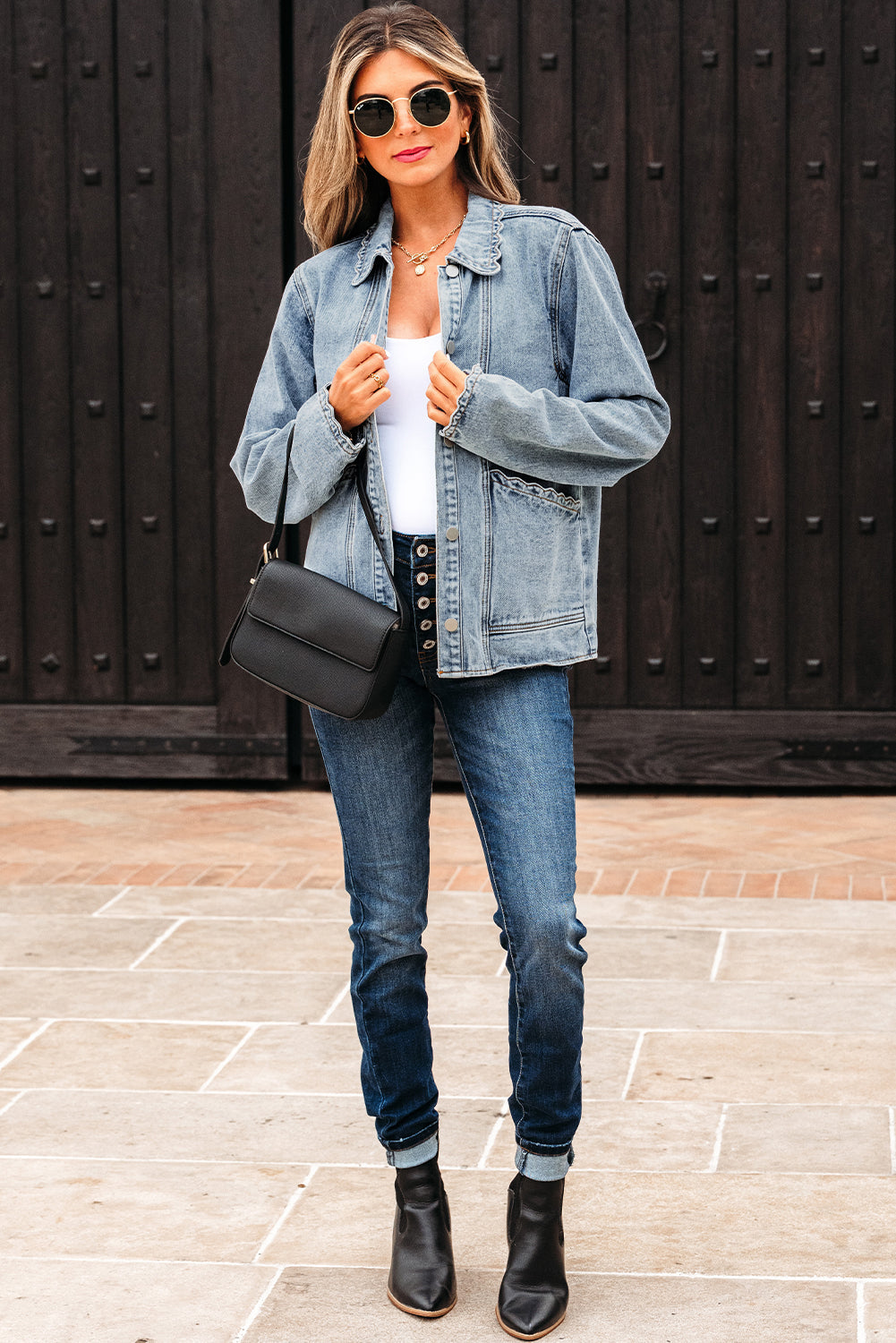 Solid Denim Scallop Collar Patch Pocket Buttoned Jacket