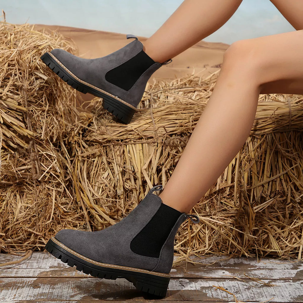 Round Toe Platform Boots