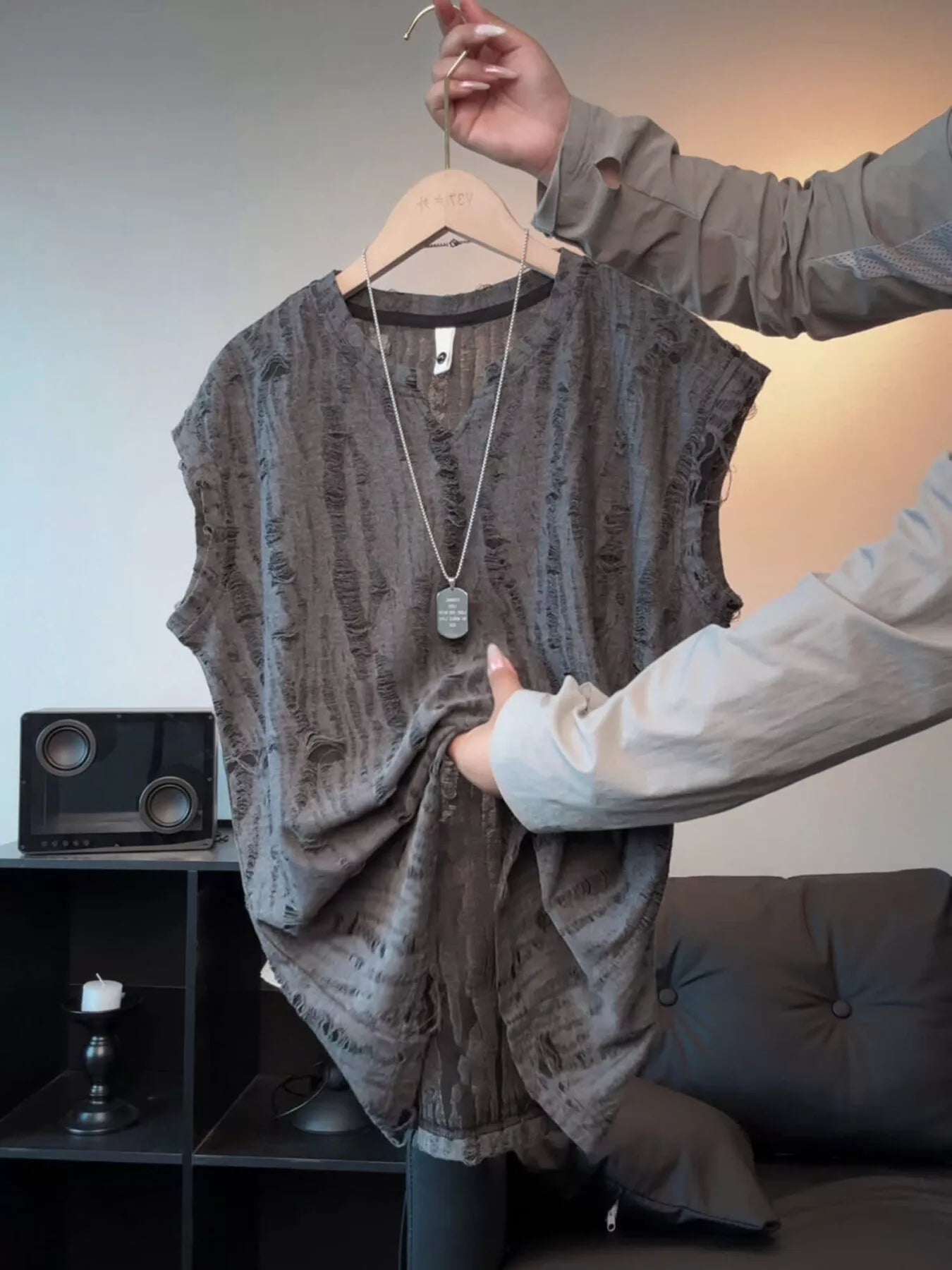 Men's Distressed Round Neck Top
