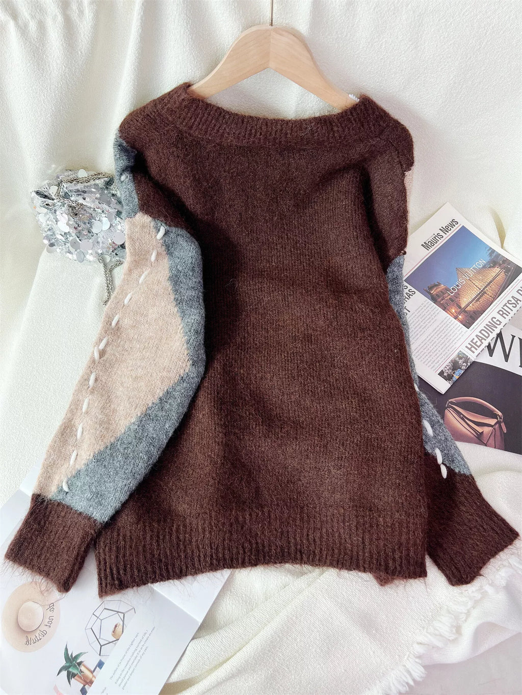 Argyle Pattern V-Neck Oversized Sweater
