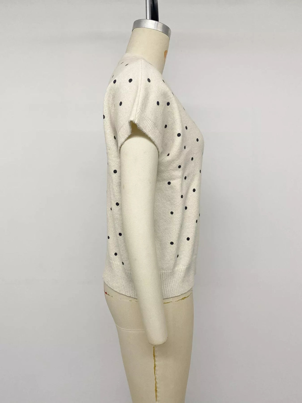 Polka Dot Short Sleeve Knit Sweater