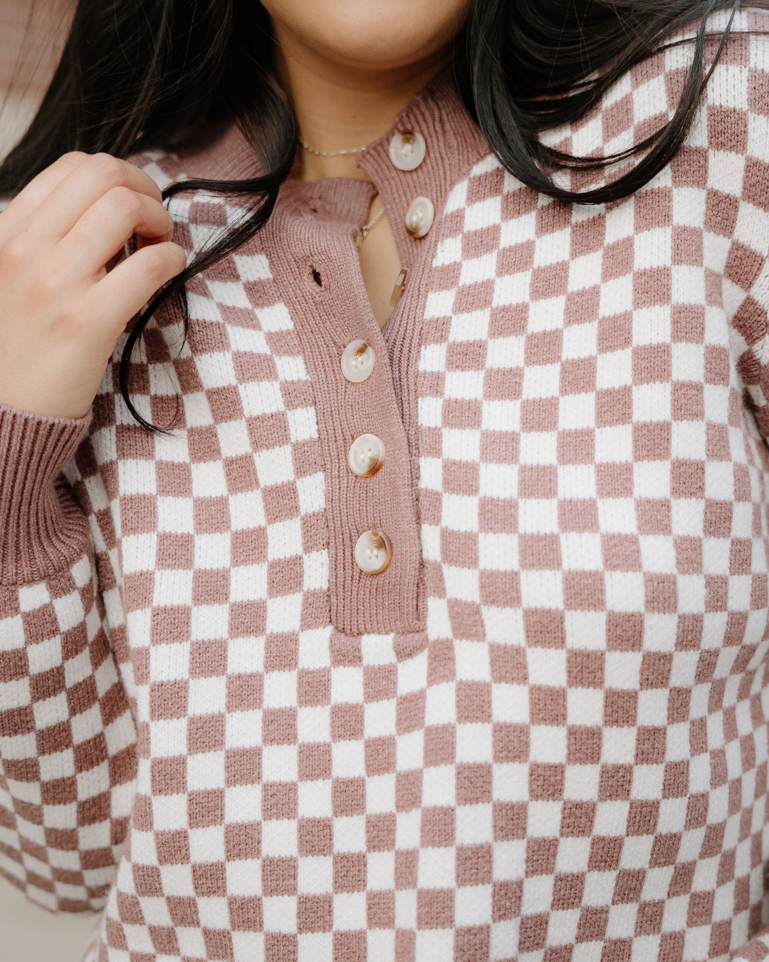 Arlo Checkered Sweater - Brown