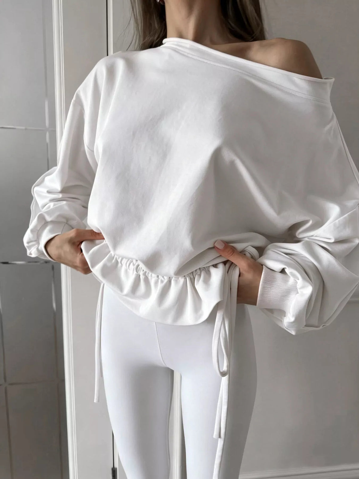 Ruffled Hem One Shoulder Sweatshirt