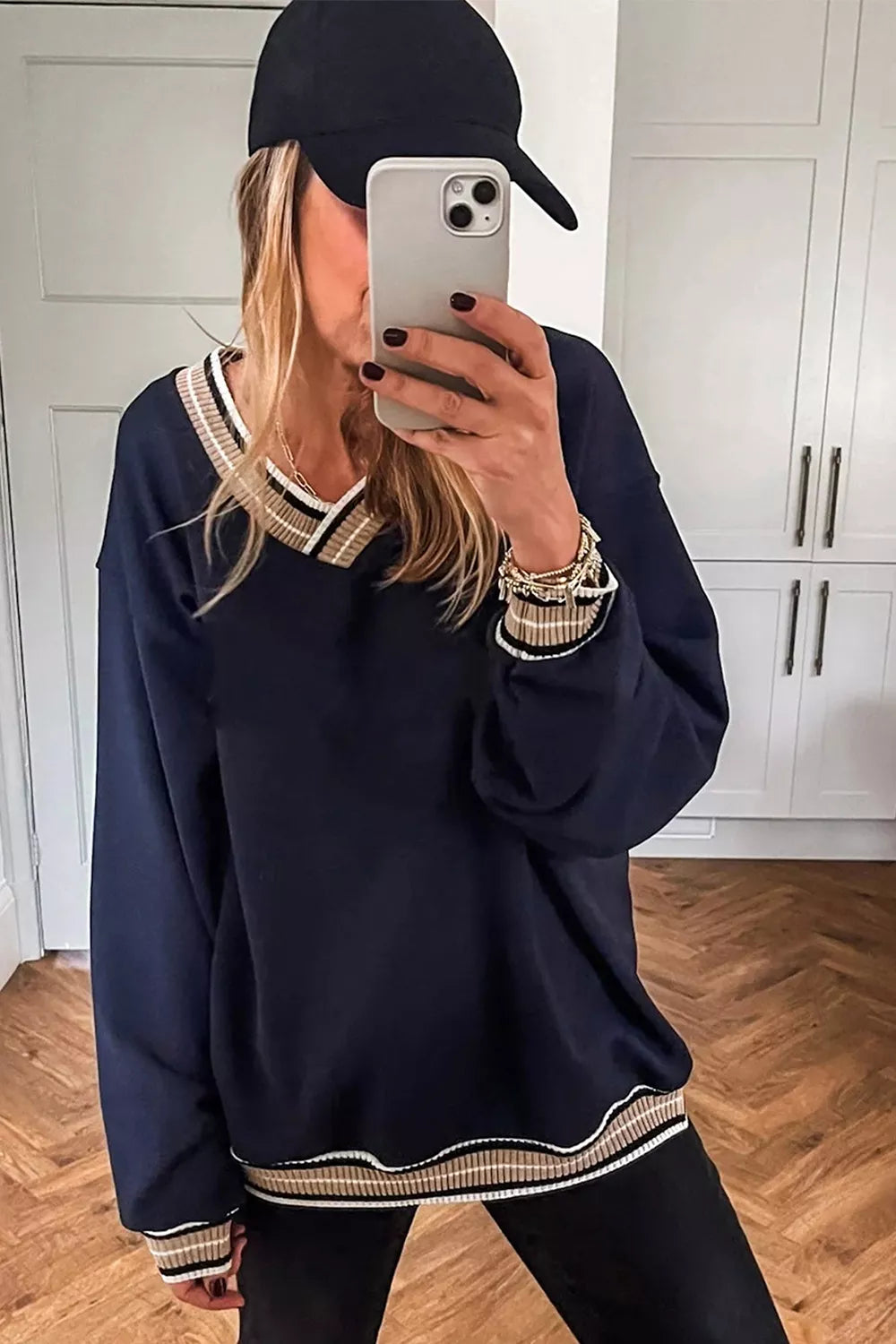 Contrast Striped Trim V Neck Sweatshirt