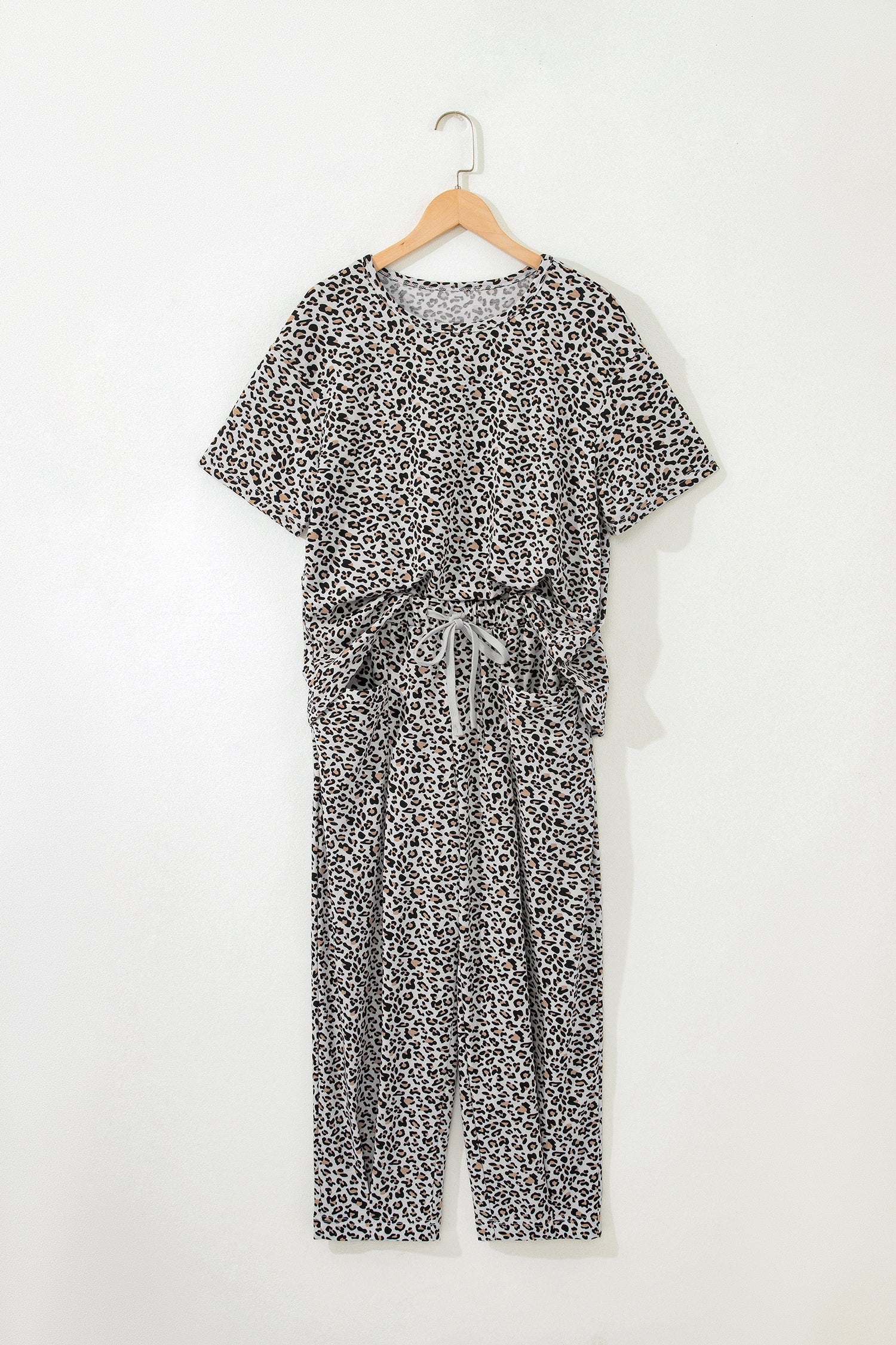 White Leopard High-Low Loose Tee Ankle Length Pants Set