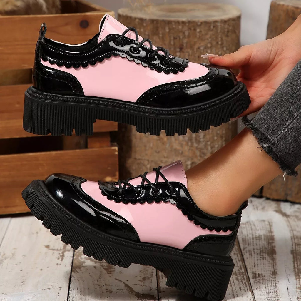 Round Toe Lace Up Sneakers