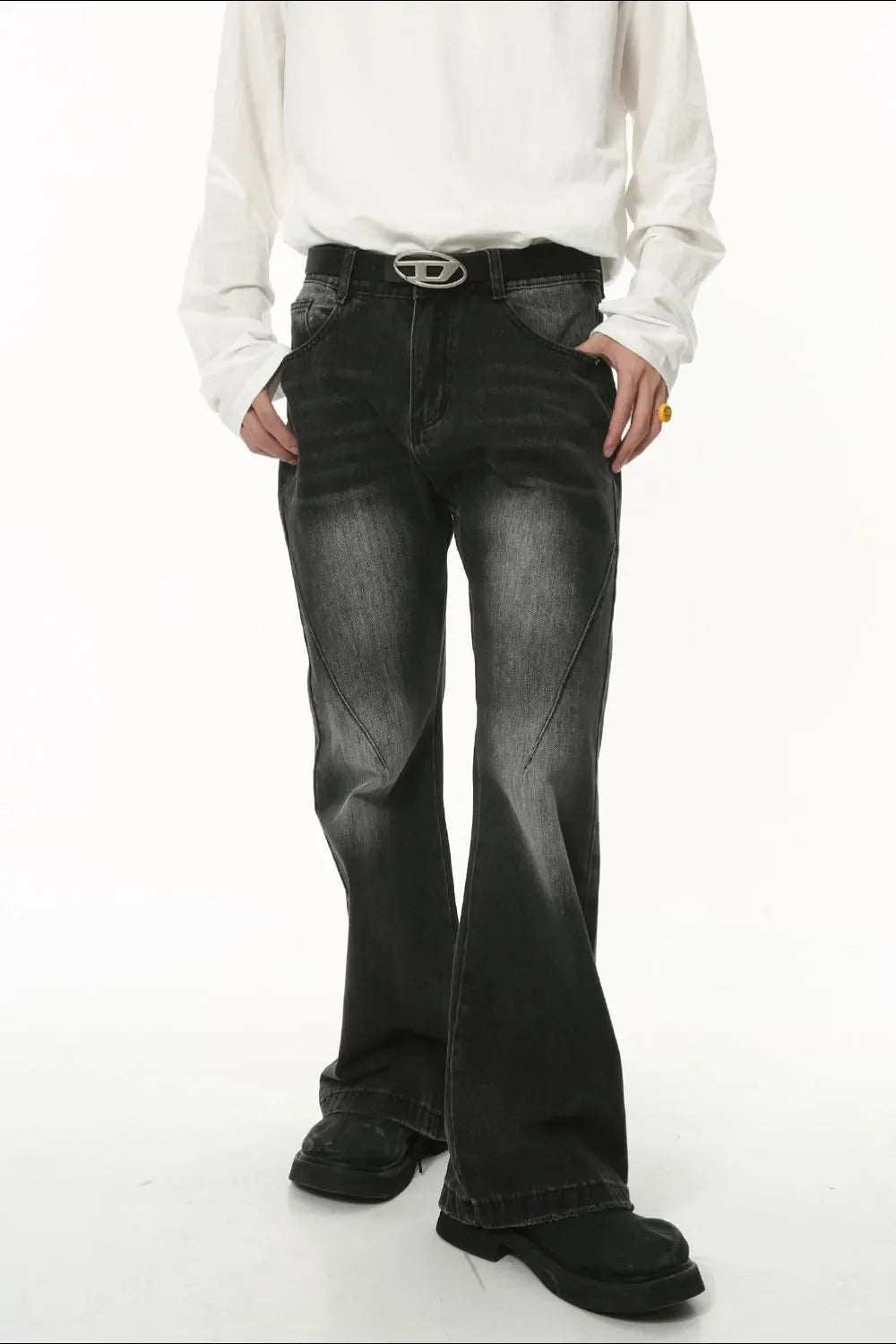 Washed Jeans with Pockets