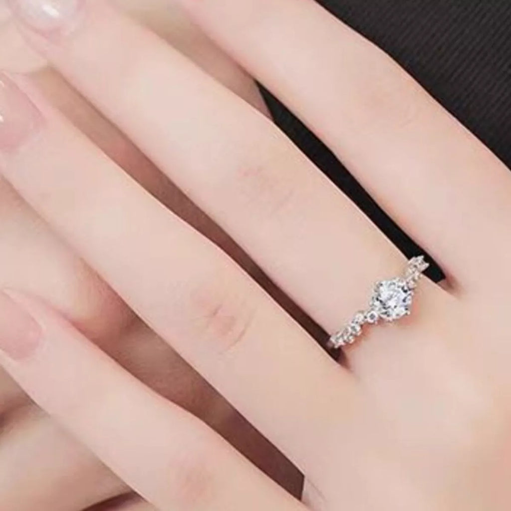 1 Carat 925 Sterling Silver Moissanite Ring