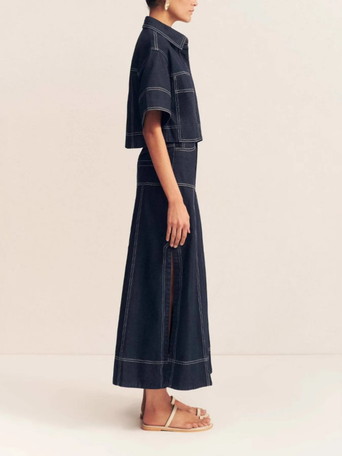 Cropped Short Sleeve Contrast Stitch Denim Top