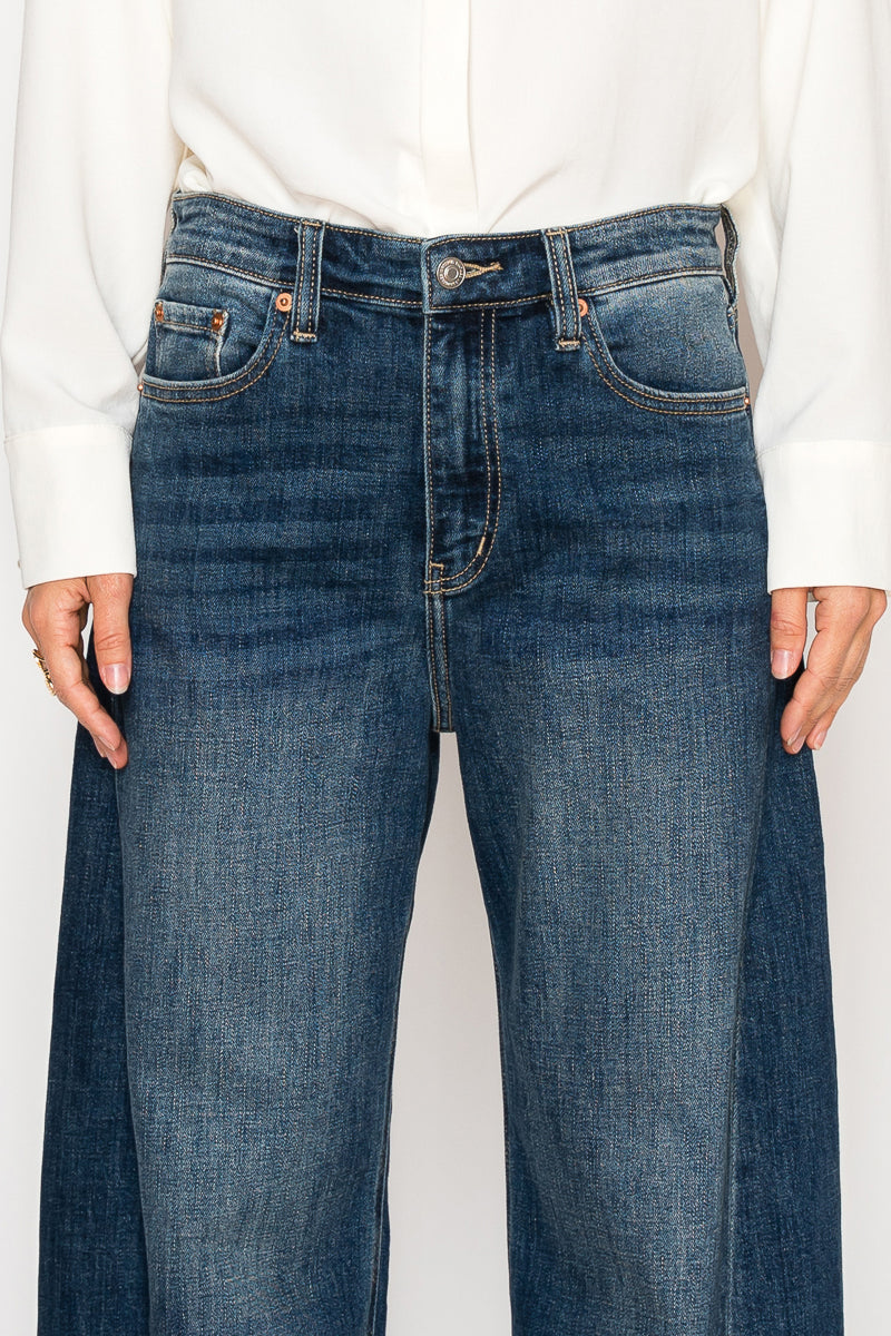 Relaxed Tapered Dark Wash Barrel Jeans