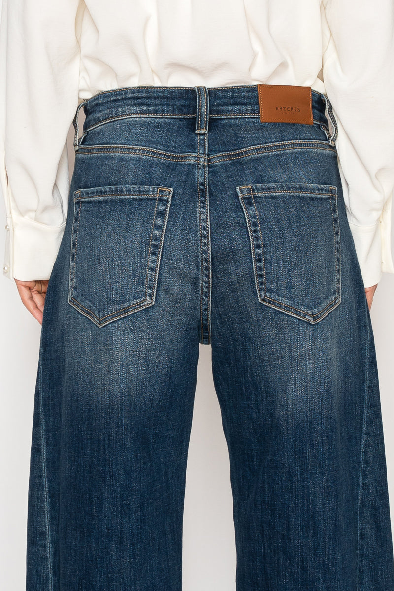 Relaxed Tapered Dark Wash Barrel Jeans