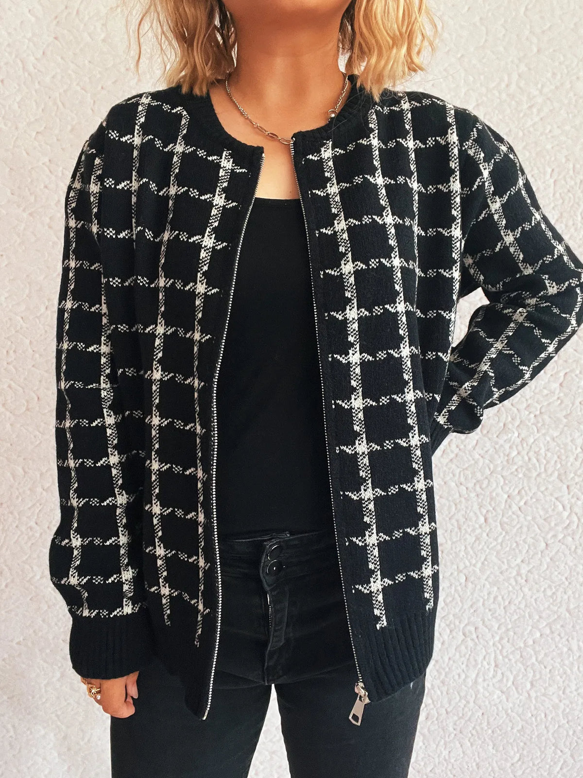 Plaid Zip-Up Cardigan with Gentle Stretch