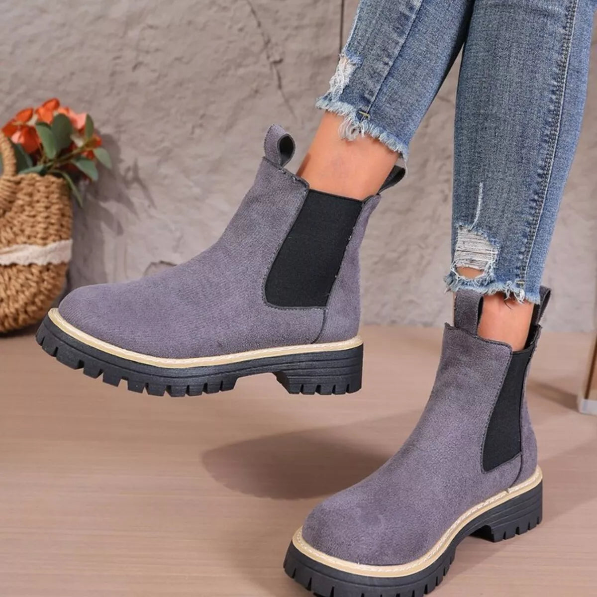 Round Toe Platform Boots