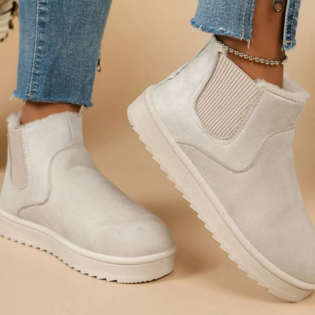 Round Toe Platform Boots