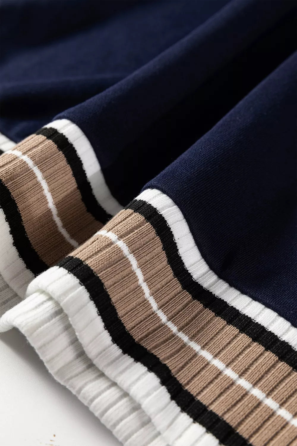 Contrast Striped Trim V Neck Sweatshirt