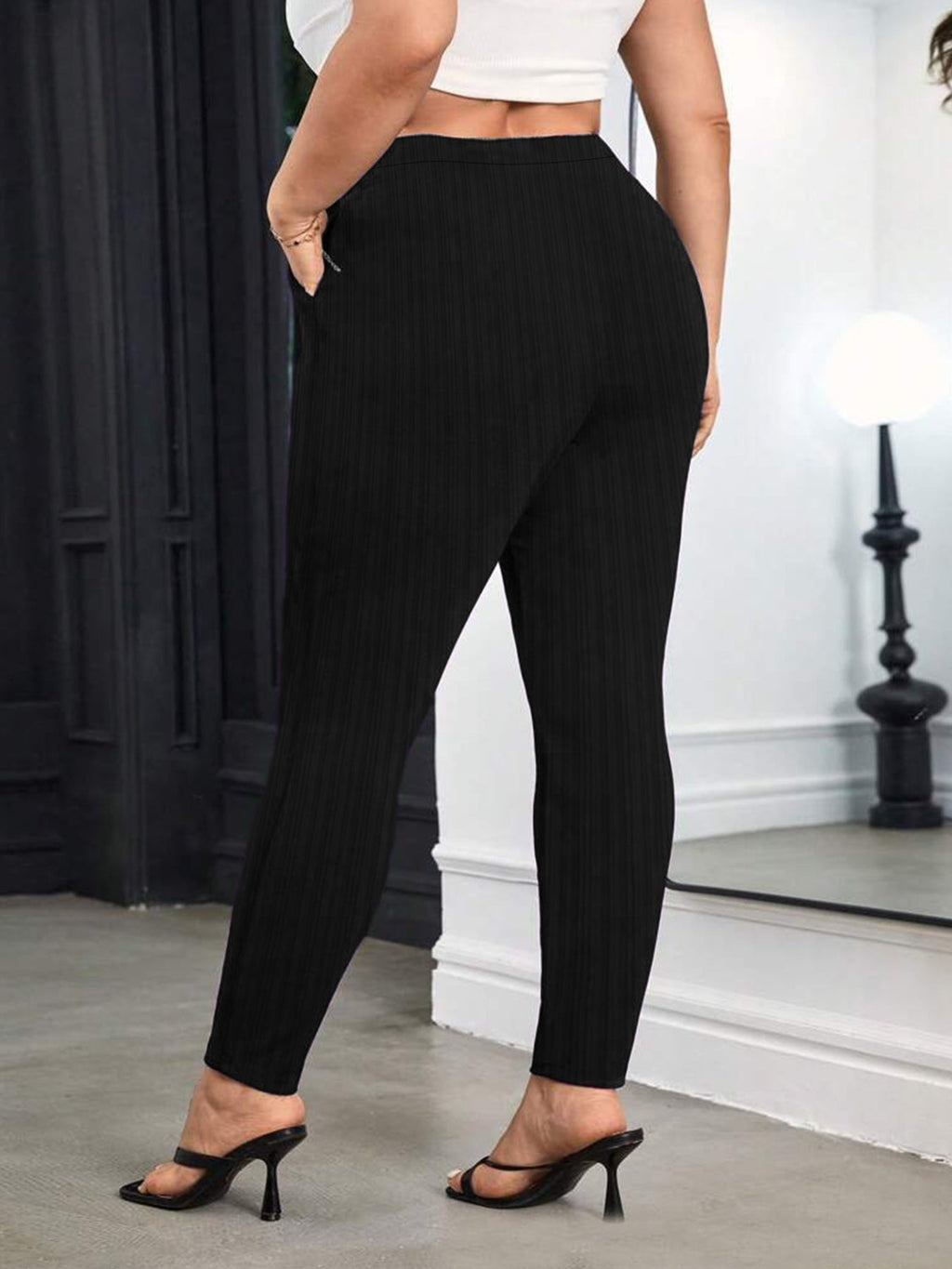 Elegant Chain Decor High Waist Skinny Pants