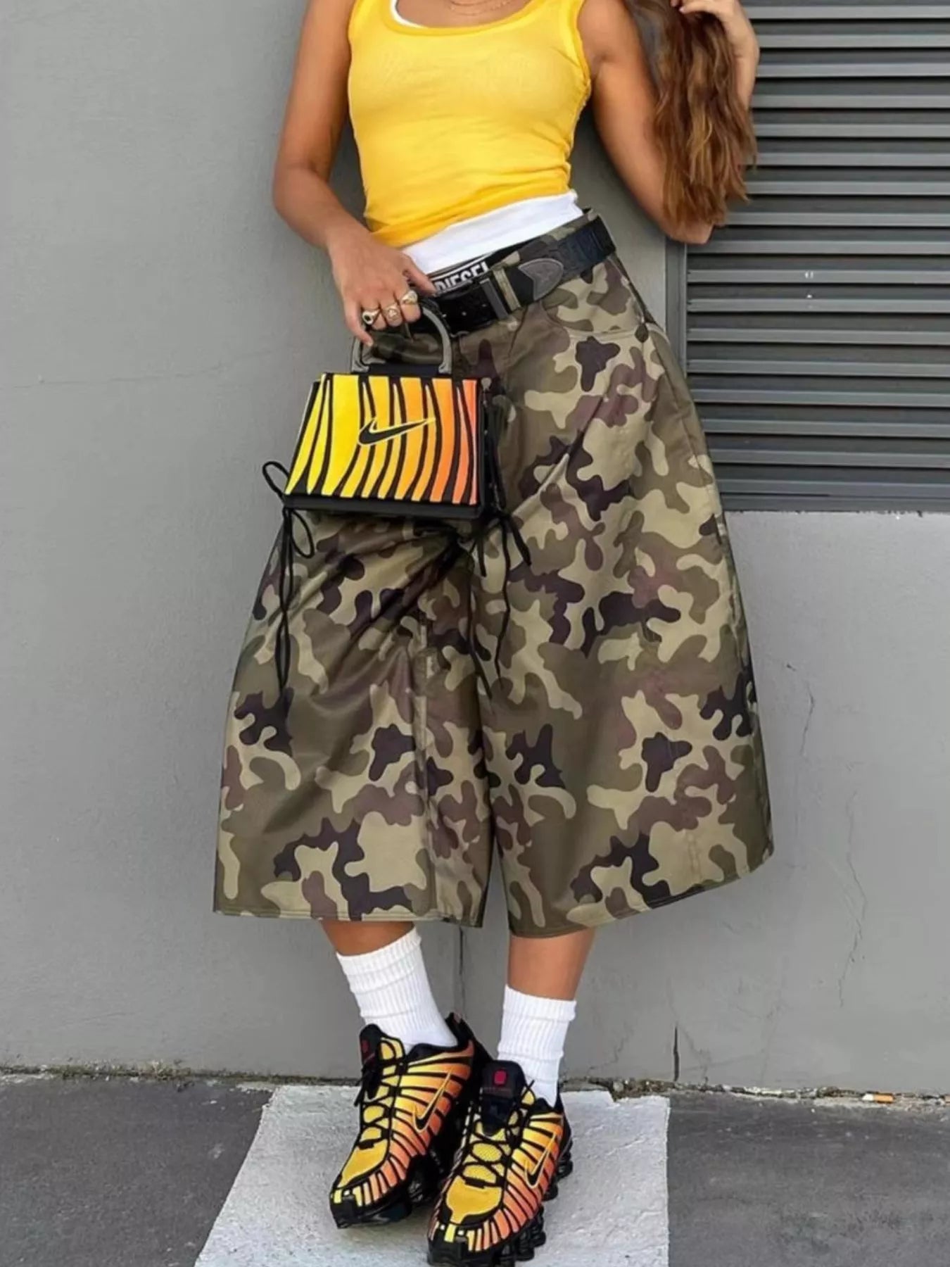 Camouflage Wide-Leg Capris