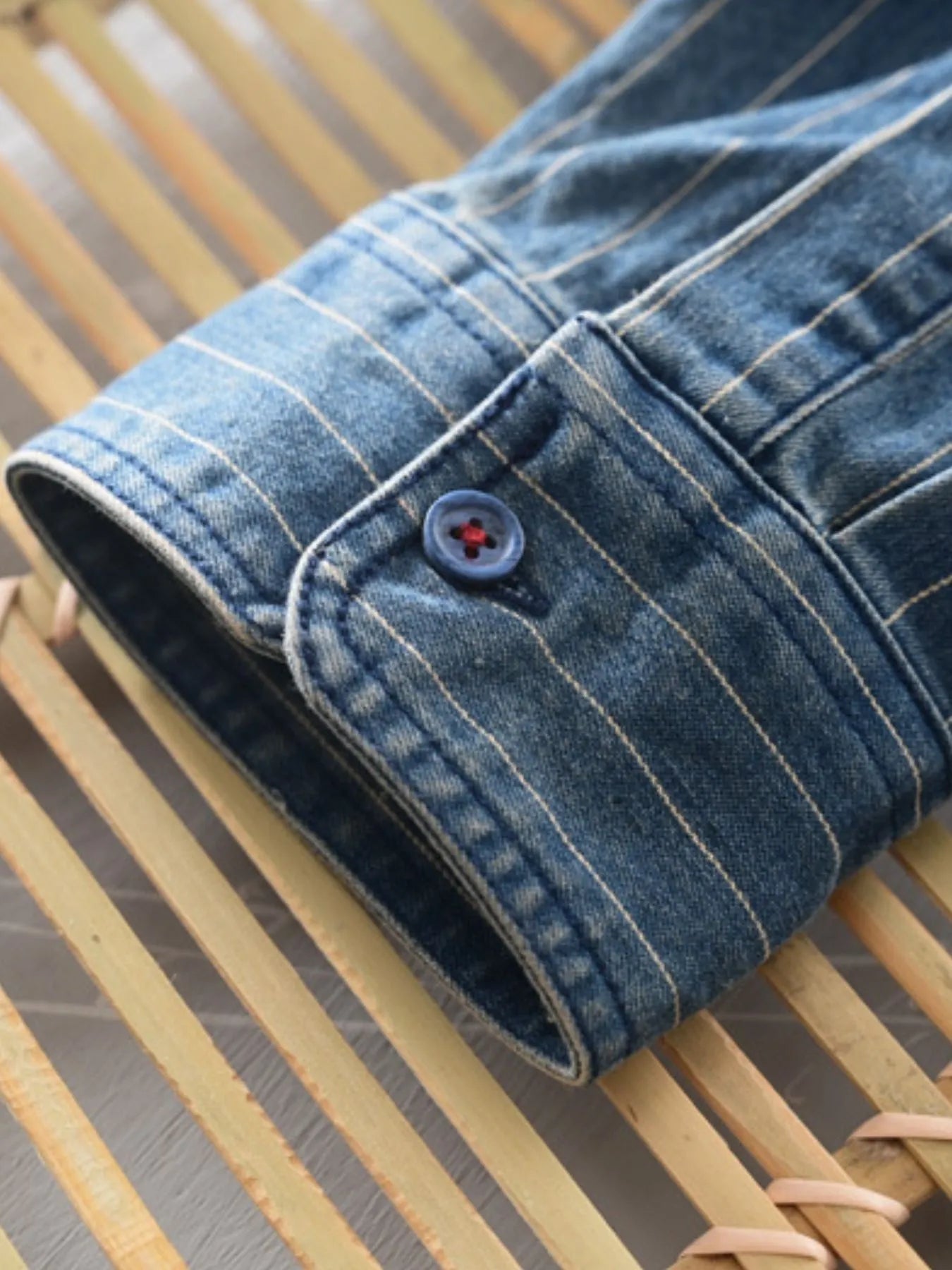 Men's Plus Size Button Up Long Sleeve Denim Shirt