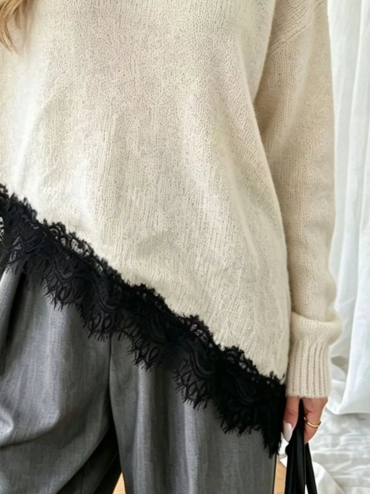 Round Neck Sweater with Asymmetric Lace Hem