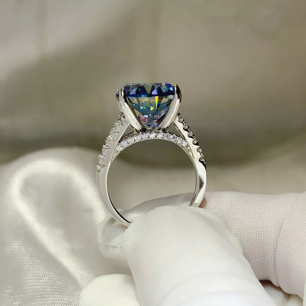 10 Carat Moissanite 925 Sterling Silver Ring