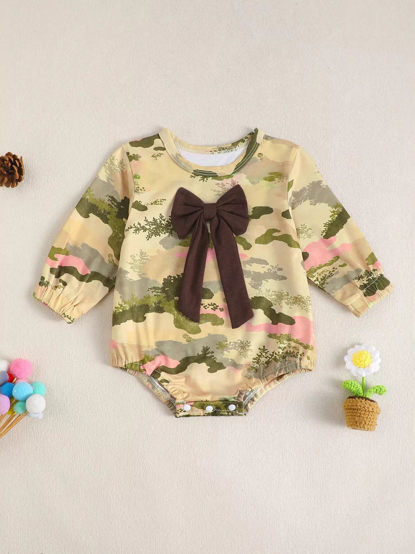 Children's Camouflage Print Long Sleeve One-Piece with Bow