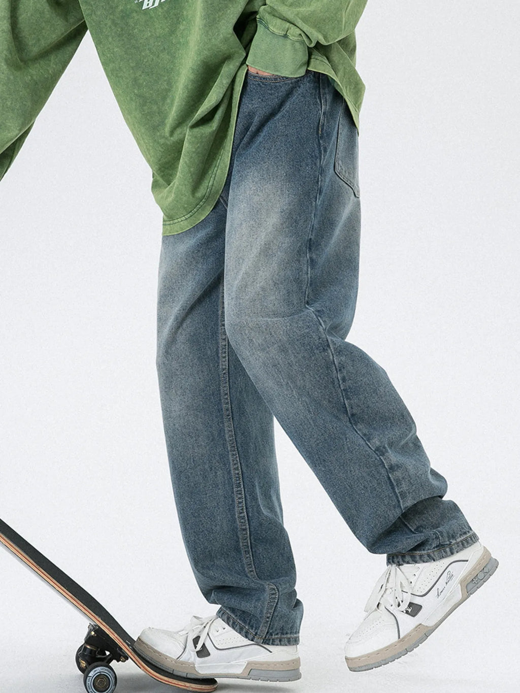 Men's Vintage Wash Relaxed Fit Jeans