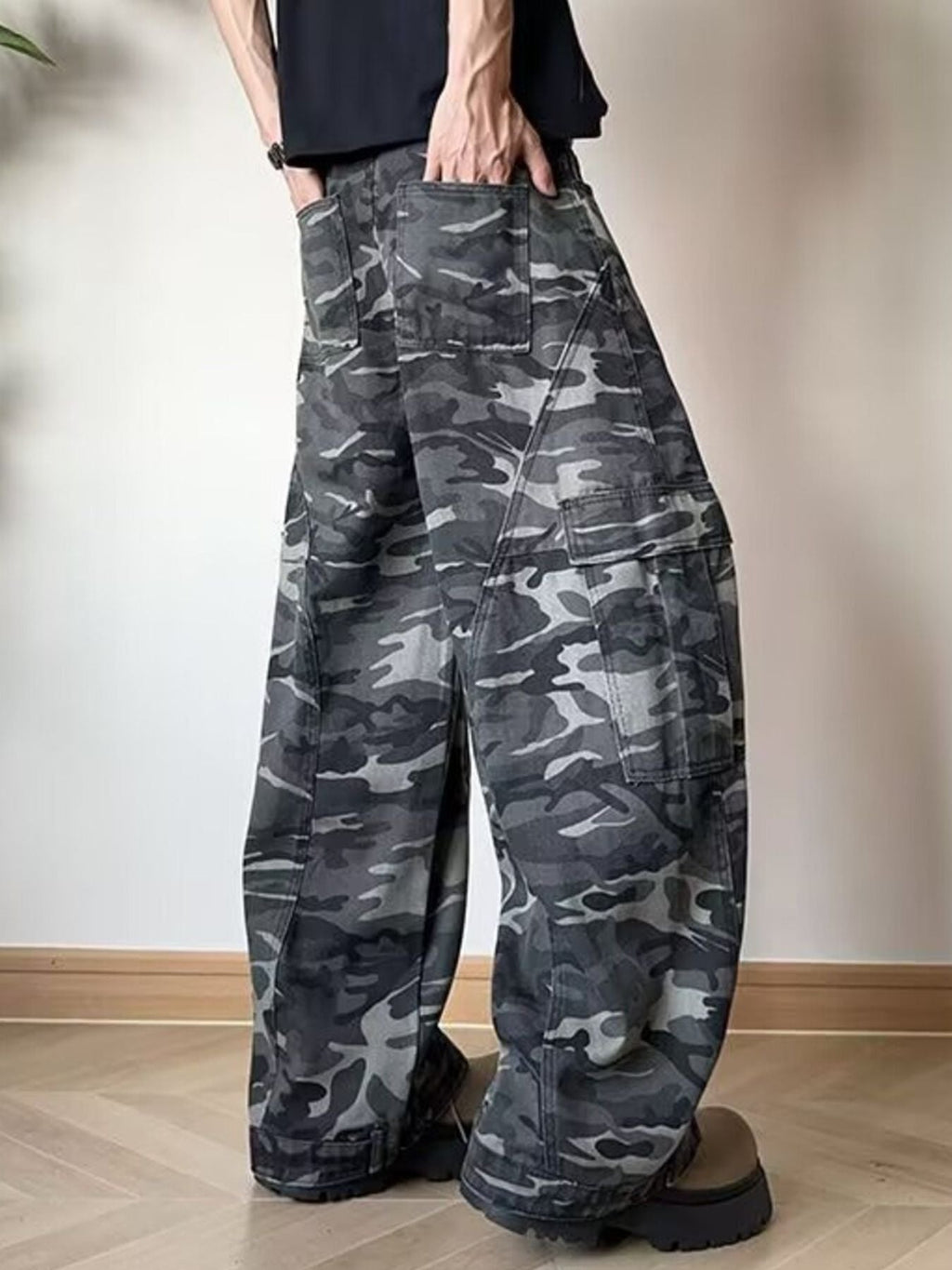 Men's Full Size Loose Fit Camo Cargo Jeans Plus Size