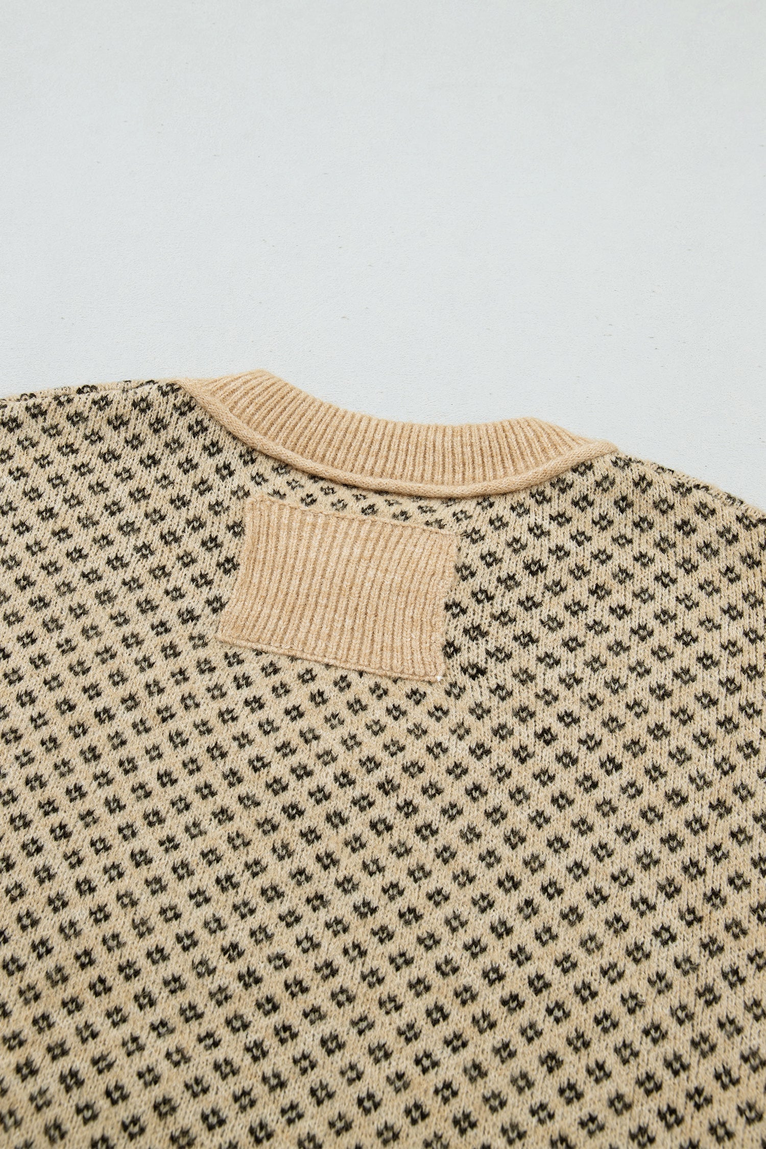 Khaki Geometric Print Drop Shoulder Round Neck Long Sleeve Sweater