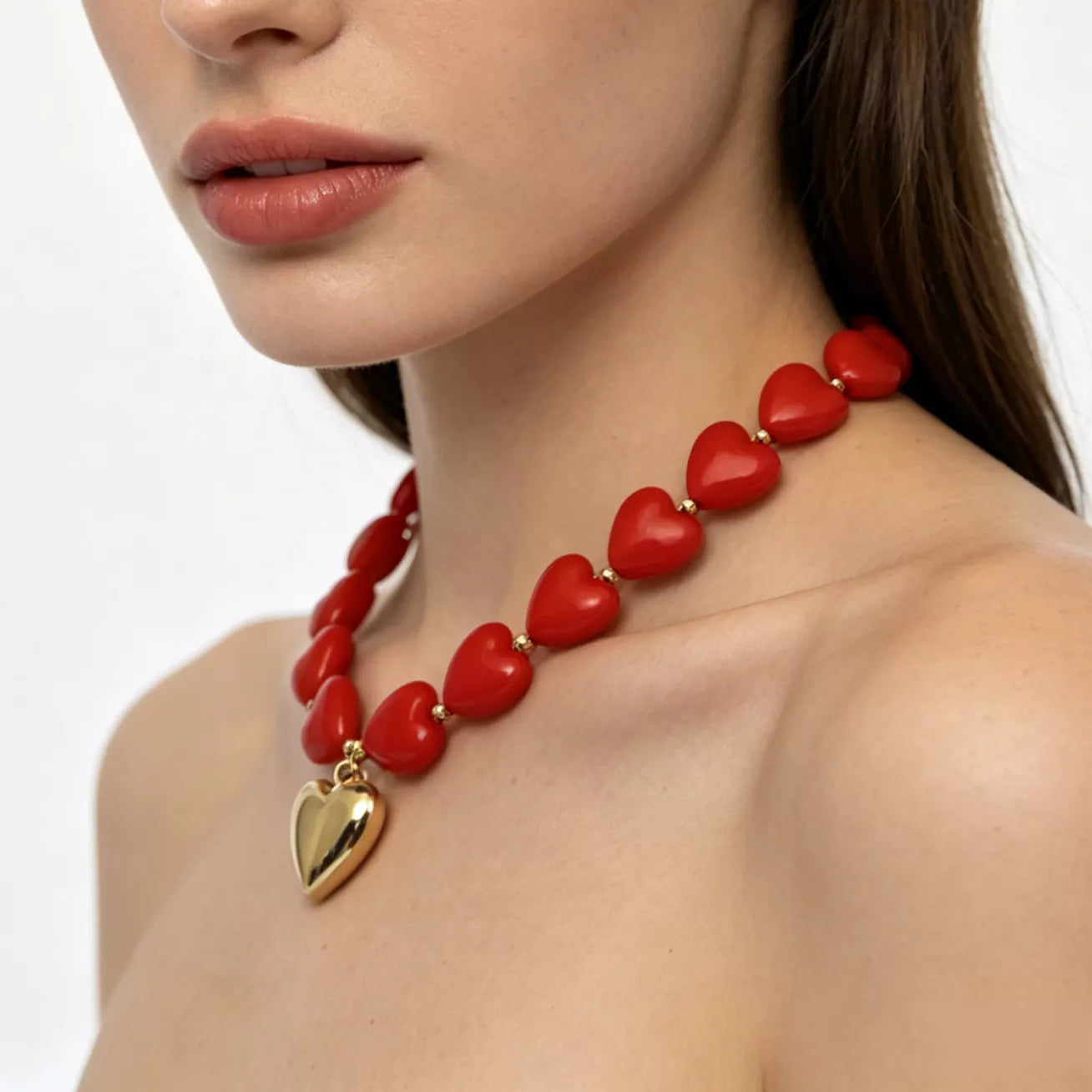 Heart‑Shaped Resin Beaded Necklace