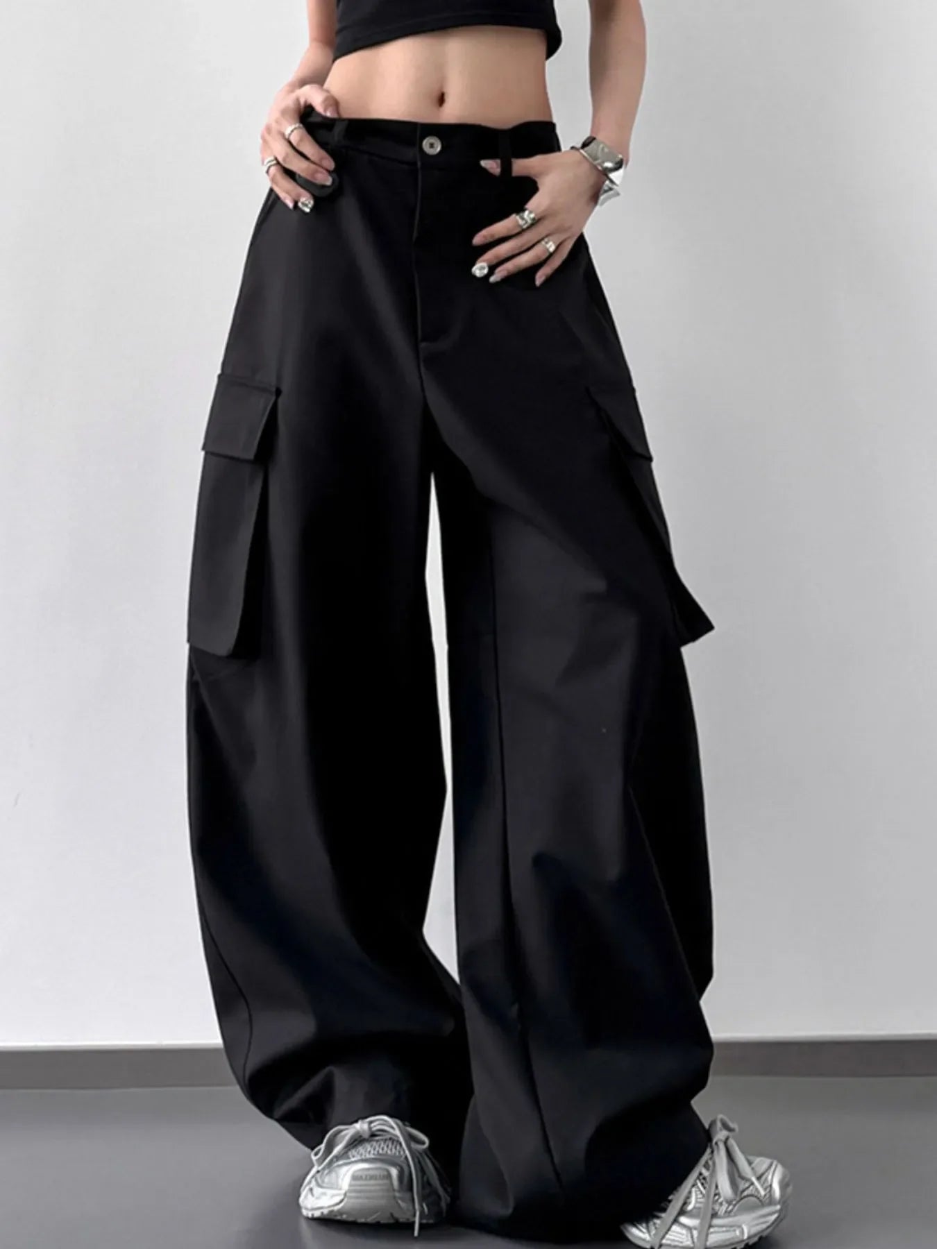 Wide Leg Cargo Pants