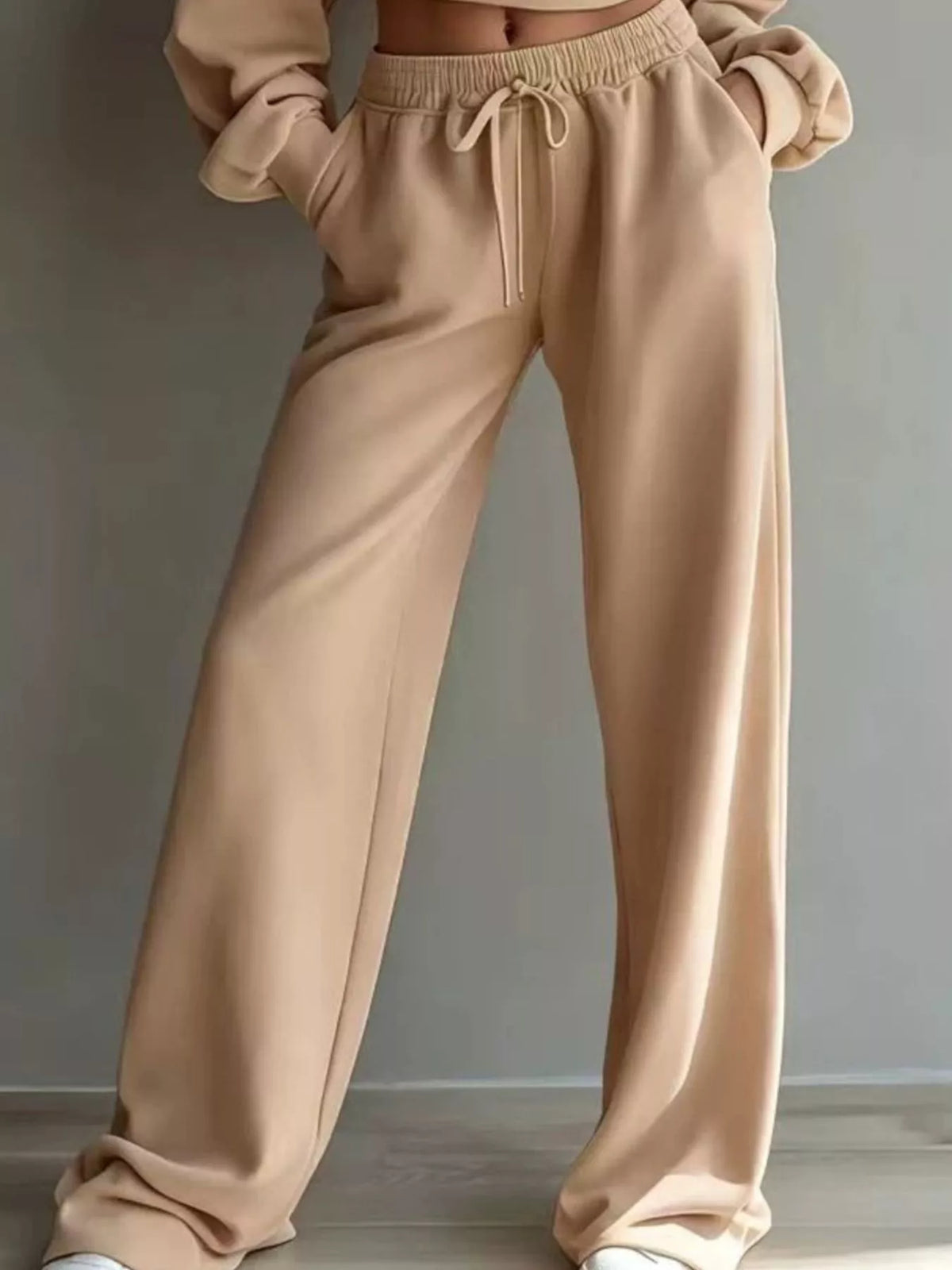 Round Neck Cropped Sweatshirt and Wide-Leg Pants