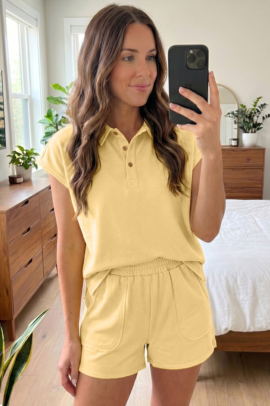 Yellow Cream Loose Polo Tee Elastic Waist 2pcs Short Set