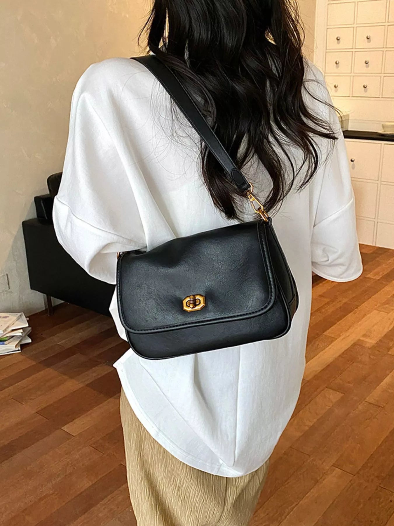 Twist Lock Flap Shoulder Bag