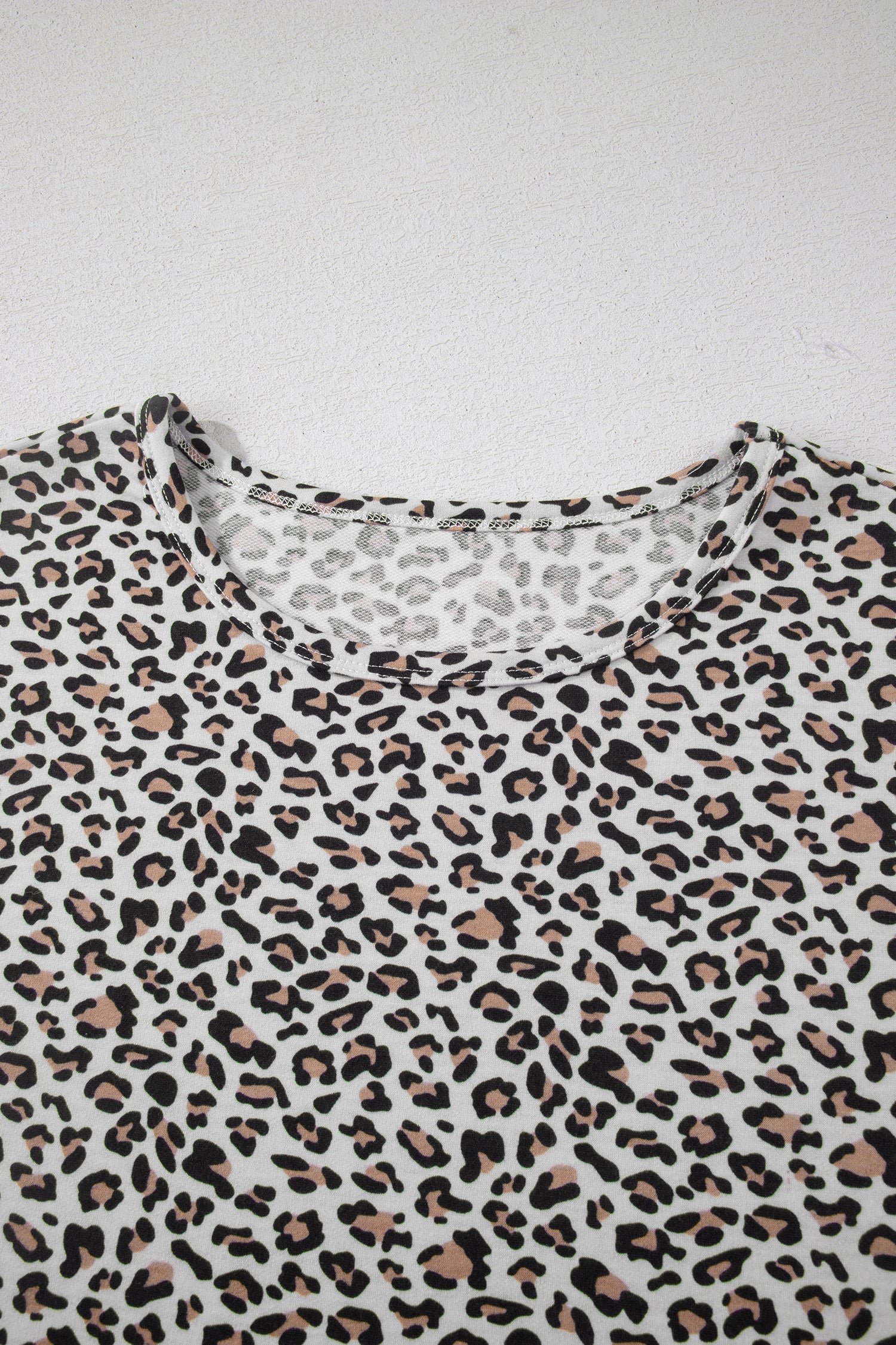 White Leopard High-Low Loose Tee Ankle Length Pants Set