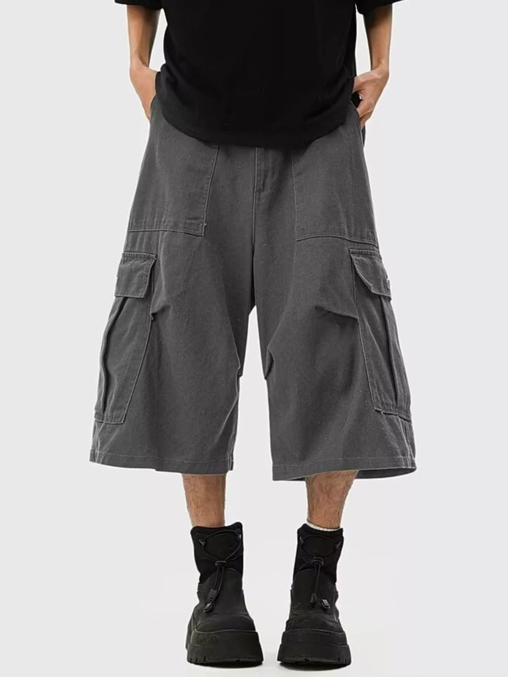 Men's Loose Fit Cargo Cropped Pants