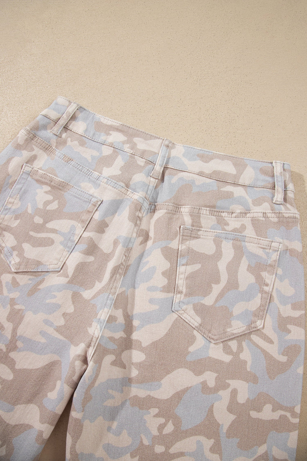 Khaki Camouflage Pattern Pocket Rivet Detail Ankle-Length Harem Fit Jeans