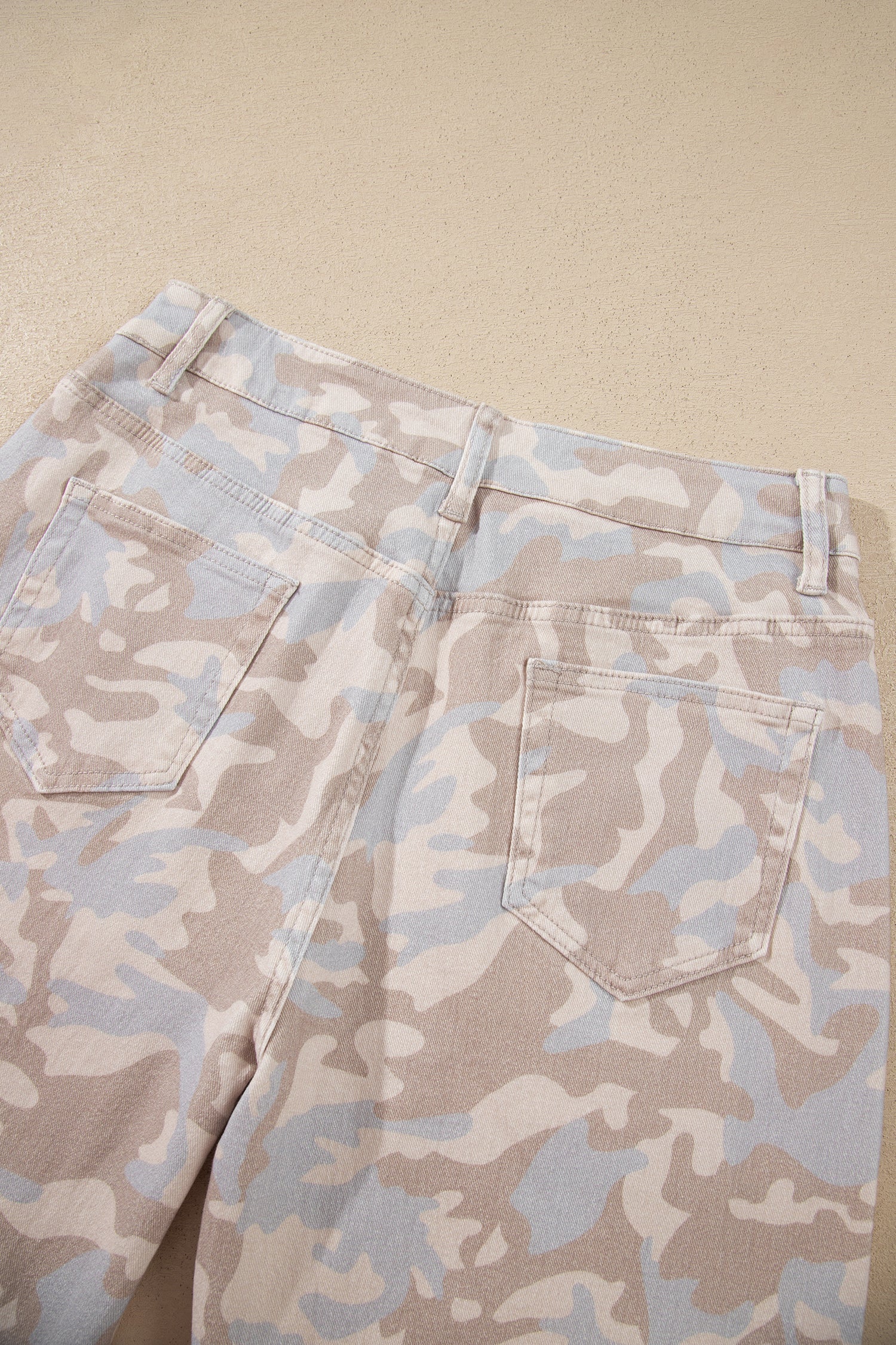 Khaki Camouflage Pattern Pocket Rivet Detail Ankle-Length Harem Fit Jeans