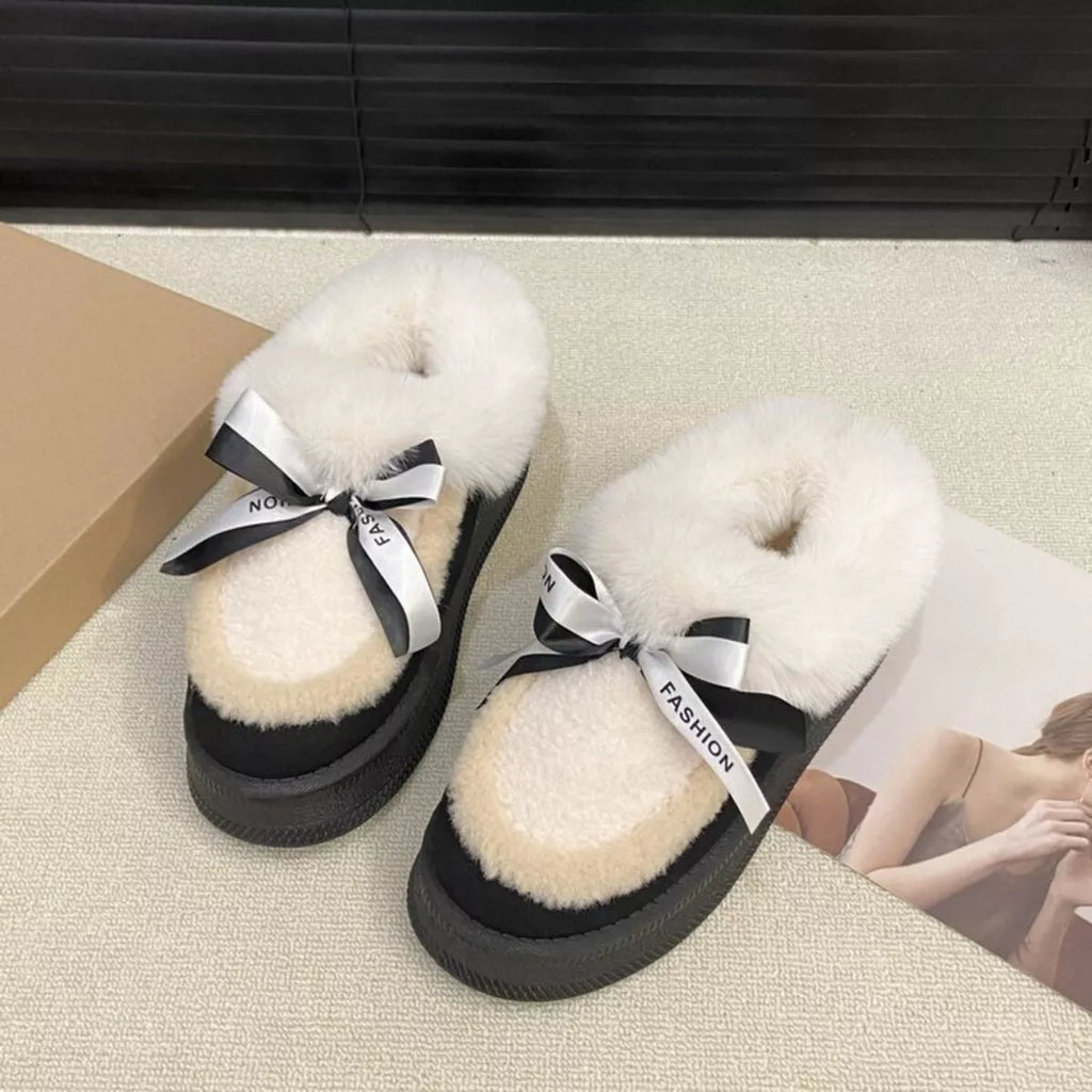 Round Toe Platform Boots