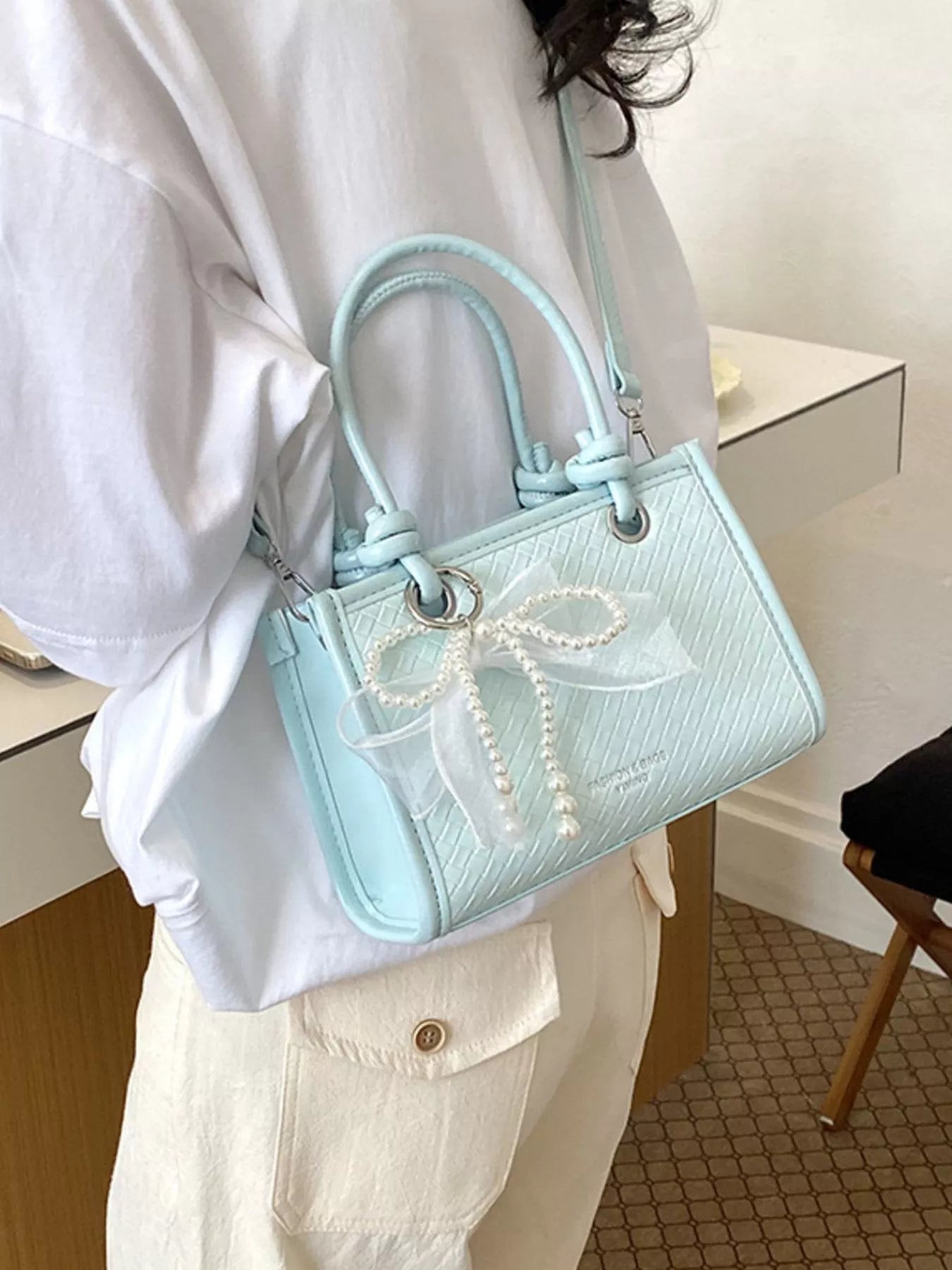 Elegant Bow Pearl Embellished Crossbody Bag