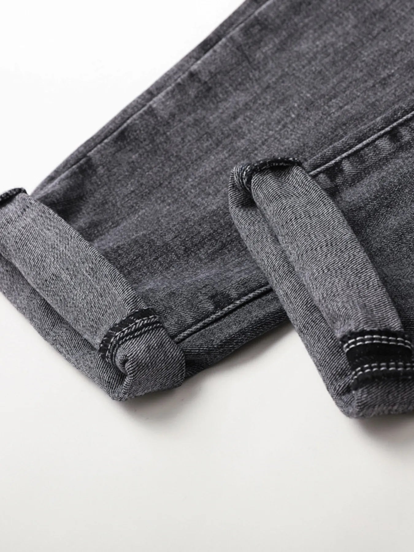 Men's Distressed Slim Fit Ripped Jeans