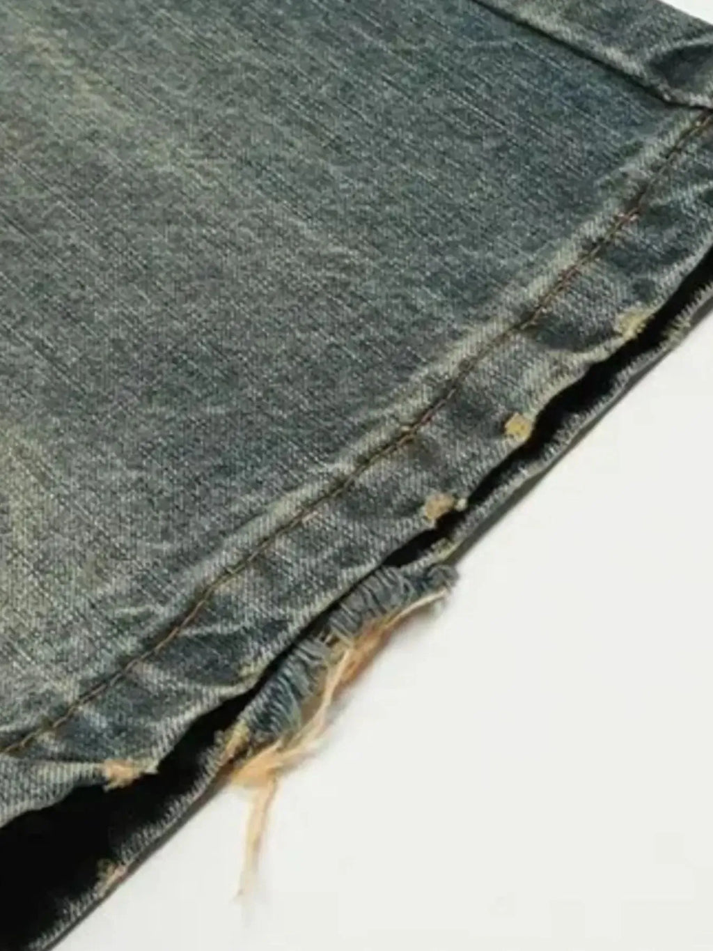 Men's Distressed Washed Straight Jeans
