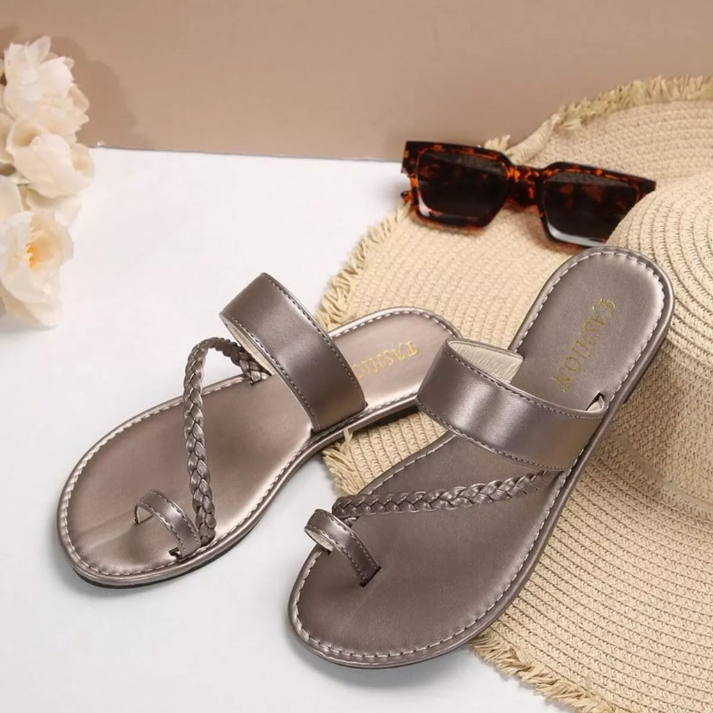 Toe Loop Flats Sandals