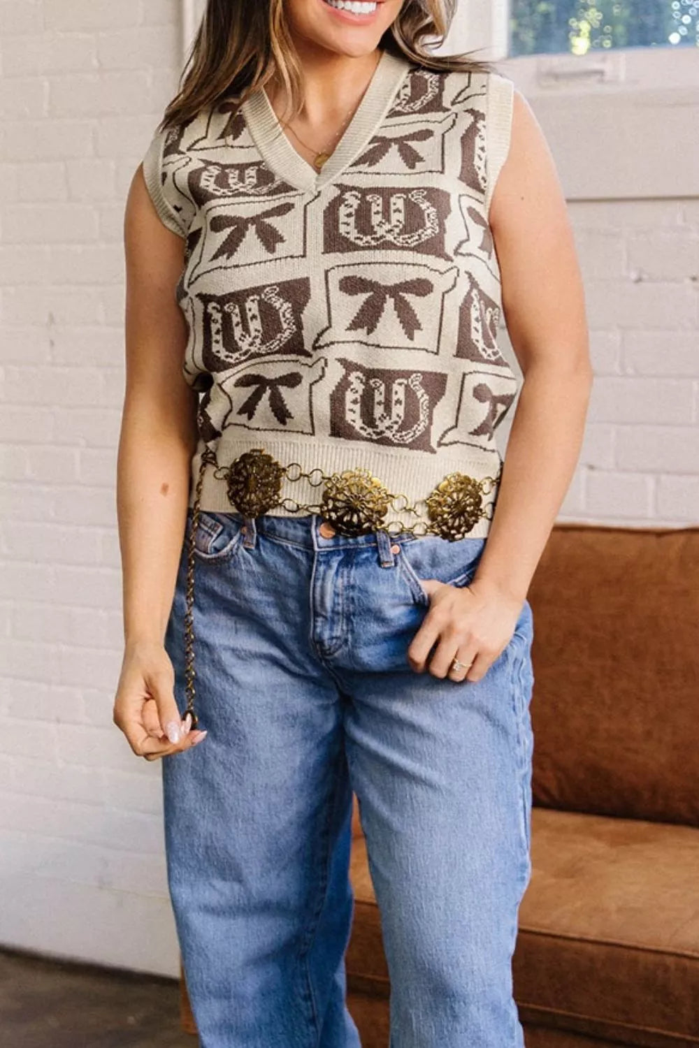 Western Horseshoe Bow Pattern Button Front Sleeveless Knit Sweater
