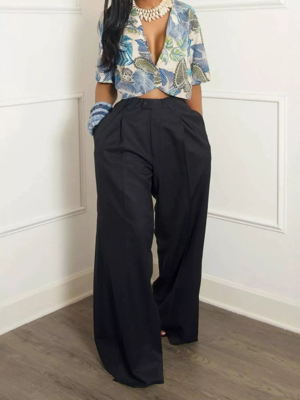 Wide Leg Pleated Pants
