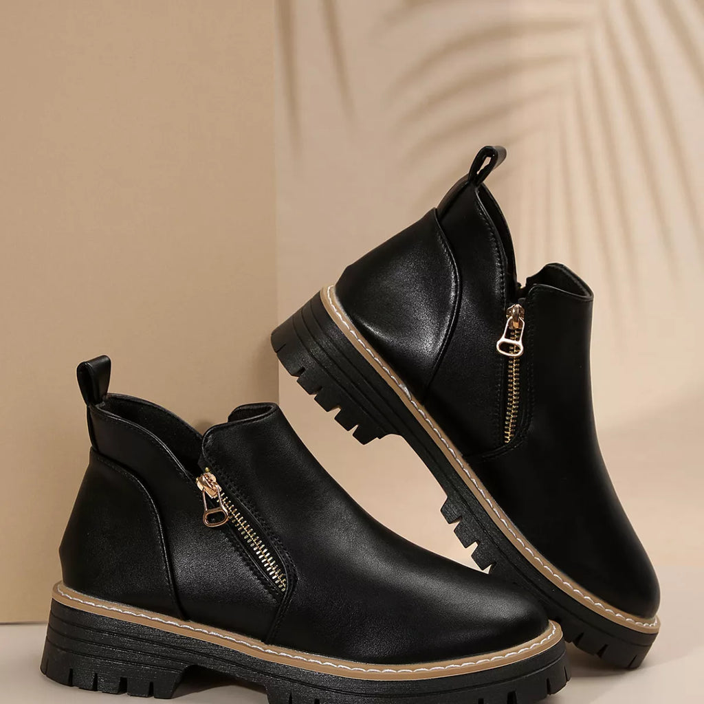 Ankle Boots with Zipper Detail