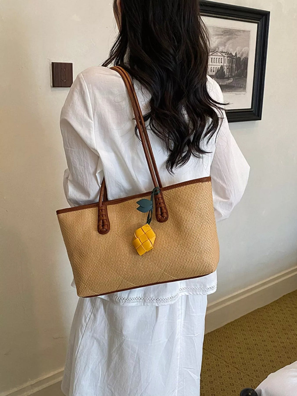 Contrast Trim Shoulder Bag